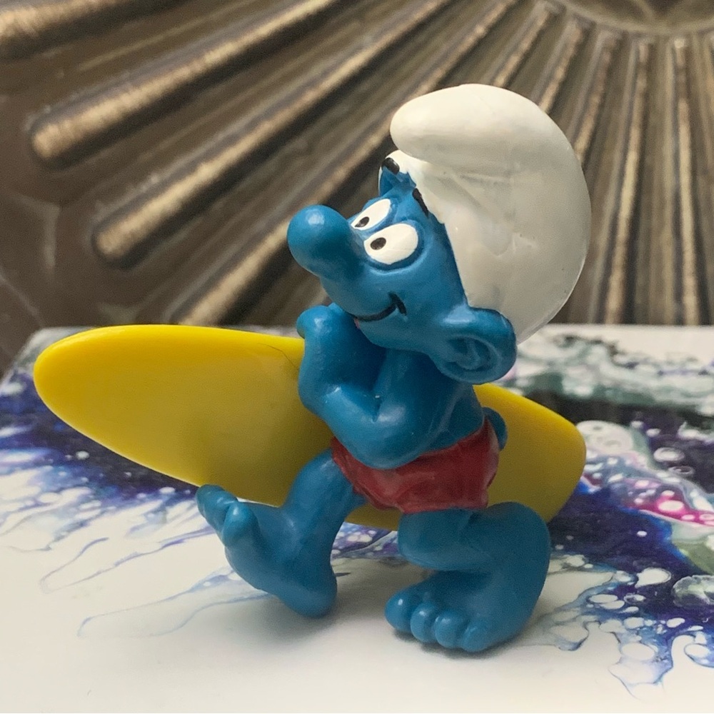 Vintage Smurf Figurine Surfer Surfboard Peyo